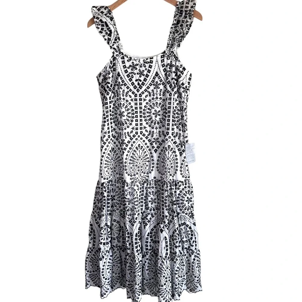 BTFL-LIFE Embroidered Eyelet 100% Cotton Aline Midi Dress Size Medium NWT - Picture 2 of 8